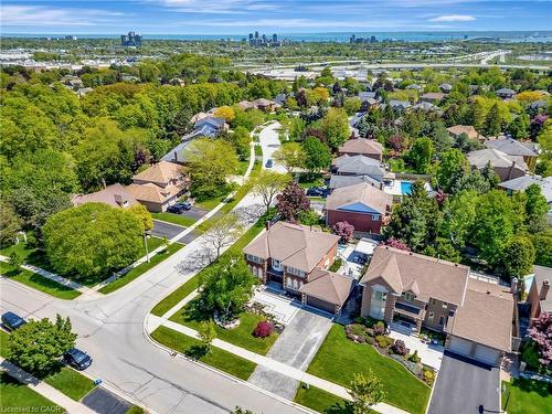 1399 Winterberry Drive, Burlington, ON - Outdoor With View