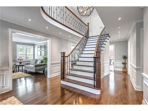 1399 Winterberry Drive, Burlington, ON - Indoor Photo Showing Other Room