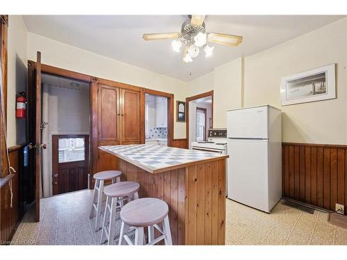 95 Shanley Street, Kitchener, ON - Indoor Photo Showing Kitchen
