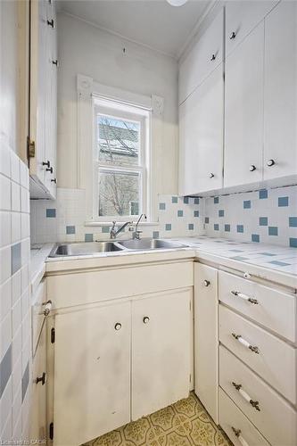 95 Shanley Street, Kitchener, ON - Indoor Photo Showing Kitchen With Double Sink