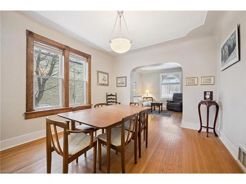 95 Shanley Street, Kitchener, ON - Indoor Photo Showing Dining Room