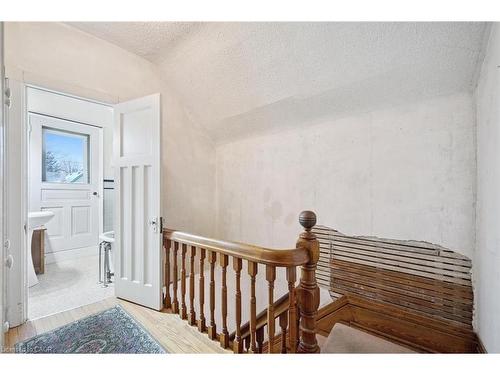 95 Shanley Street, Kitchener, ON - Indoor Photo Showing Other Room