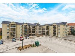 313-1451 Walkers Line  Burlington, ON L7M 4P1