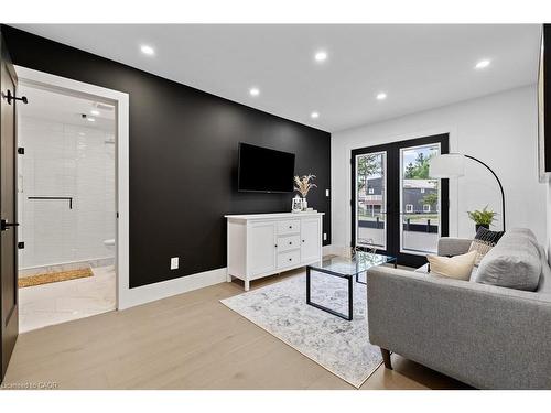 1207 Queen Street N, New Dundee, ON - Indoor