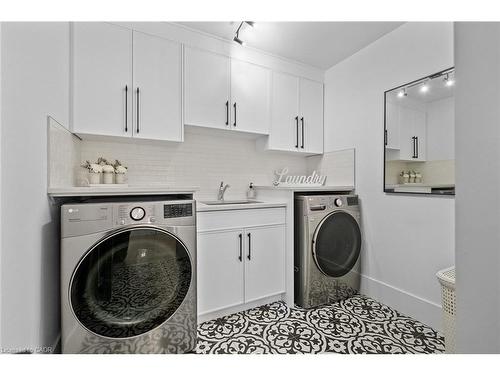 1207 Queen Street N, New Dundee, ON - Indoor Photo Showing Laundry Room