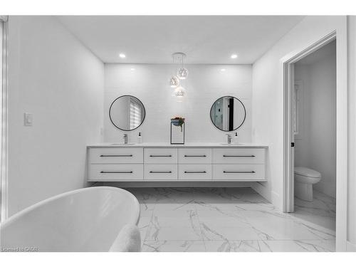 1207 Queen Street N, New Dundee, ON - Indoor Photo Showing Bathroom