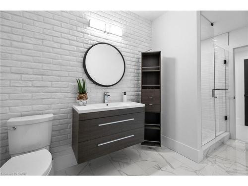 1207 Queen Street N, New Dundee, ON - Indoor Photo Showing Bathroom