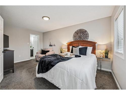 55 Enfield Drive, Cambridge, ON - Indoor Photo Showing Bedroom