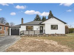 50 Mountain Avenue N Stoney Creek, ON L8G 3N9