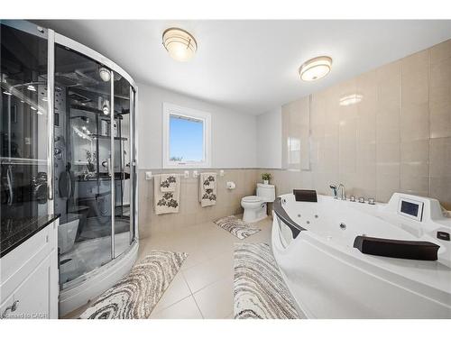 47 Burnt Ember Court, Kitchener, ON - Indoor Photo Showing Bathroom