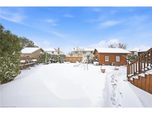 47 Burnt Ember Court, Kitchener, ON - Outdoor