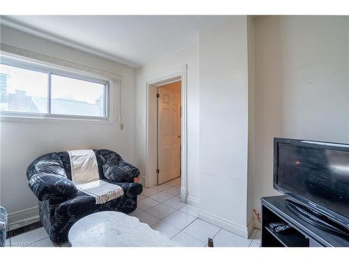 244 Hughson Street N, Hamilton, ON - Indoor