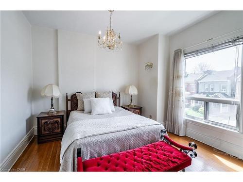244 Hughson Street N, Hamilton, ON - Indoor Photo Showing Bedroom