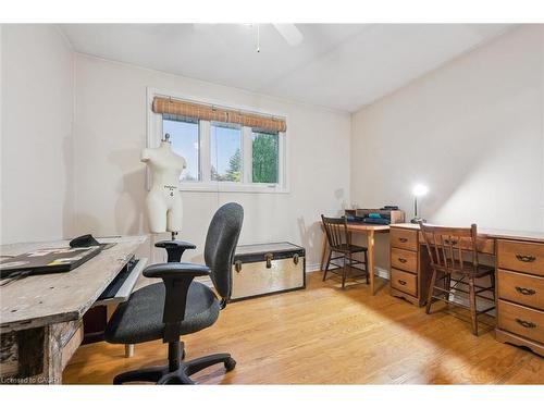 287 Villa Place, Waterloo, ON - Indoor Photo Showing Office