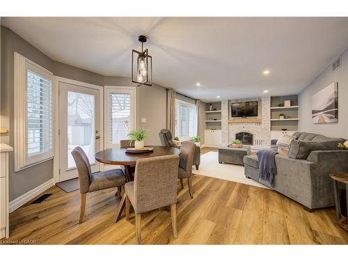 451 Knightsbridge Court, Waterloo, ON - Indoor