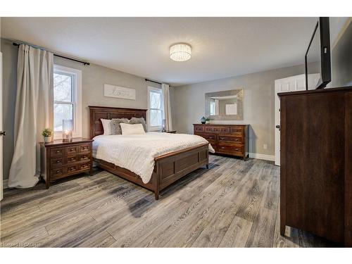 451 Knightsbridge Court, Waterloo, ON - Indoor Photo Showing Bedroom