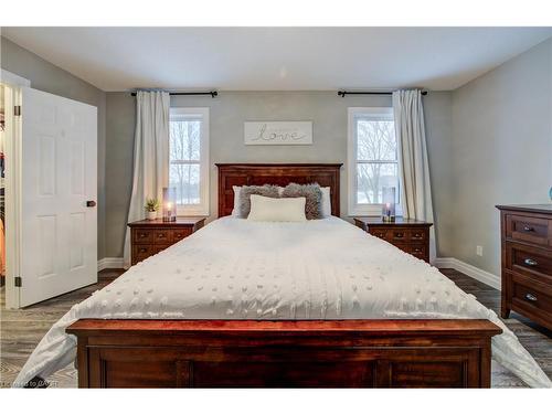 451 Knightsbridge Court, Waterloo, ON - Indoor Photo Showing Bedroom
