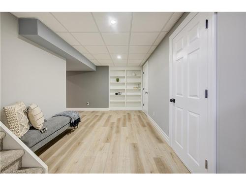 451 Knightsbridge Court, Waterloo, ON - Indoor Photo Showing Other Room