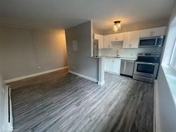 102-385 Melvin Avenue  Hamilton, ON L8H 2K6