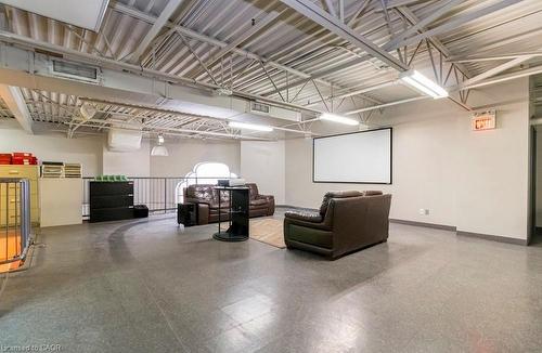 1325 Barton Street E, Hamilton, ON 