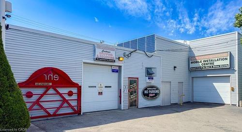 1325 Barton Street E, Hamilton, ON 