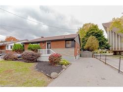 Bsmt-128 Clarendon Avenue  Hamilton, ON L9A 3A5