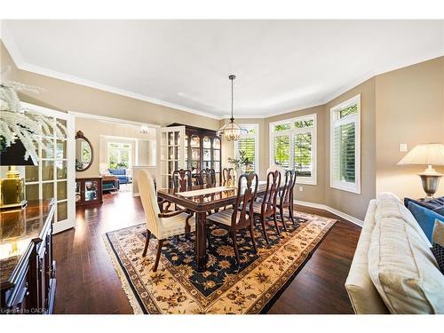 4165 Stonebridge Crescent, Burlington, ON - Indoor Photo Showing Dining Room
