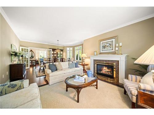 4165 Stonebridge Crescent, Burlington, ON - Indoor Photo Showing Living Room With Fireplace