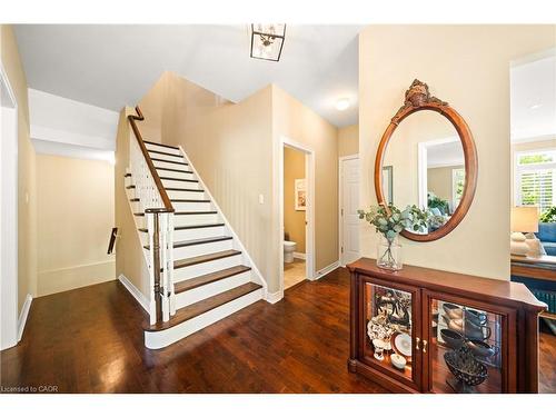 4165 Stonebridge Crescent, Burlington, ON - Indoor Photo Showing Other Room