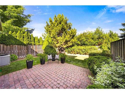 4165 Stonebridge Crescent, Burlington, ON - Outdoor With Backyard