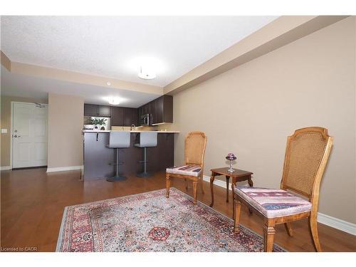 412-645 St. David Street S, Fergus, ON - Indoor