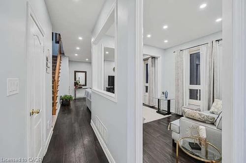 3420 Fountain Park Avenue, Mississauga, ON - Indoor Photo Showing Other Room