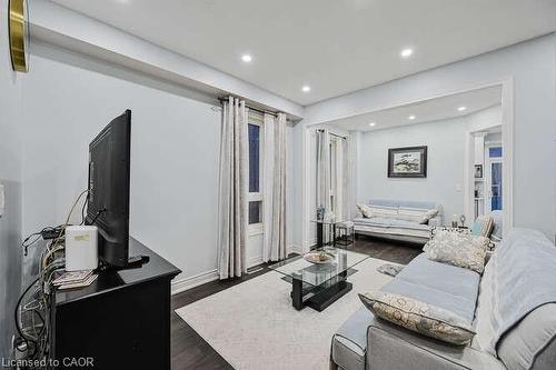 3420 Fountain Park Avenue, Mississauga, ON - Indoor