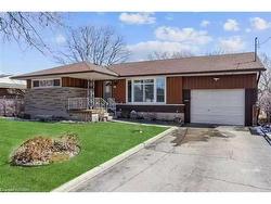 lower-11 Southill Drive  Hamilton, ON L9A 3K4