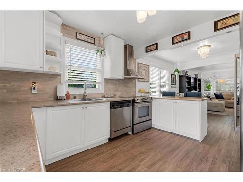 97 Bell Avenue, Hamilton, ON - Indoor Photo Showing Kitchen