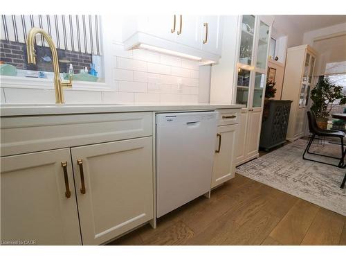 87A Abigail Avenue, Brantford, ON - Indoor Photo Showing Kitchen