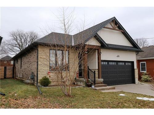 87A Abigail Avenue, Brantford, ON - Outdoor