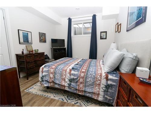 87A Abigail Avenue, Brantford, ON - Indoor Photo Showing Bedroom