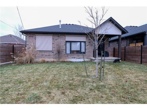 87A Abigail Avenue, Brantford, ON - Outdoor