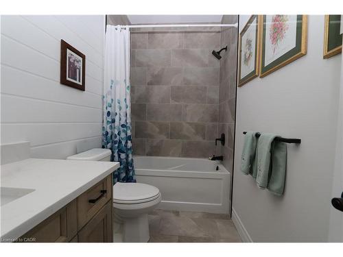 87A Abigail Avenue, Brantford, ON - Indoor Photo Showing Bathroom