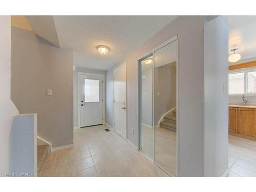 502 Misty Crescent, Kitchener, ON - Indoor Photo Showing Other Room