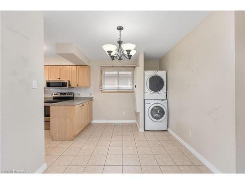 60 Champlain Avenue, Hamilton, ON - Indoor Photo Showing Laundry Room