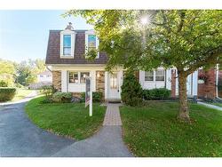 6-2252 Upper Middle Road  Burlington, ON L7P 2Z9