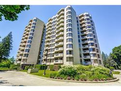 706-1201 North Shore Boulevard E Burlington, ON L7S 1Z5