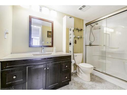 706-1201 North Shore Boulevard E, Burlington, ON - Indoor Photo Showing Bathroom