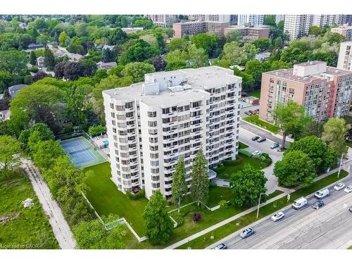 706-1201 North Shore Boulevard E, Burlington, ON - Outdoor