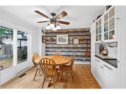 20 Burnley Place, Brampton, ON - Indoor Photo Showing Dining Room