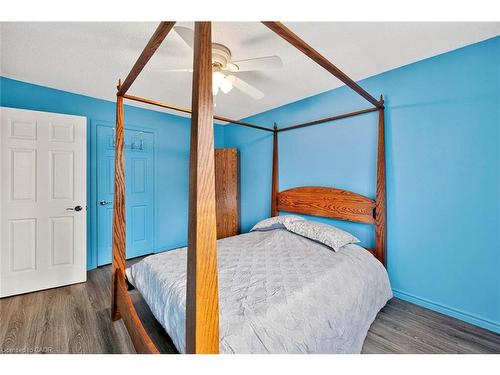 20 Burnley Place, Brampton, ON - Indoor Photo Showing Bedroom