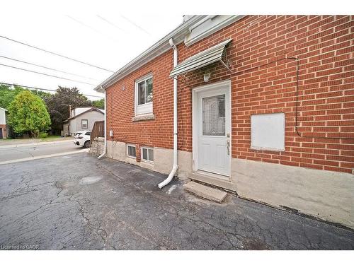 82 Whitney Avenue, Hamilton, ON - Outdoor With Exterior