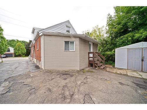 82 Whitney Avenue, Hamilton, ON - Outdoor With Exterior